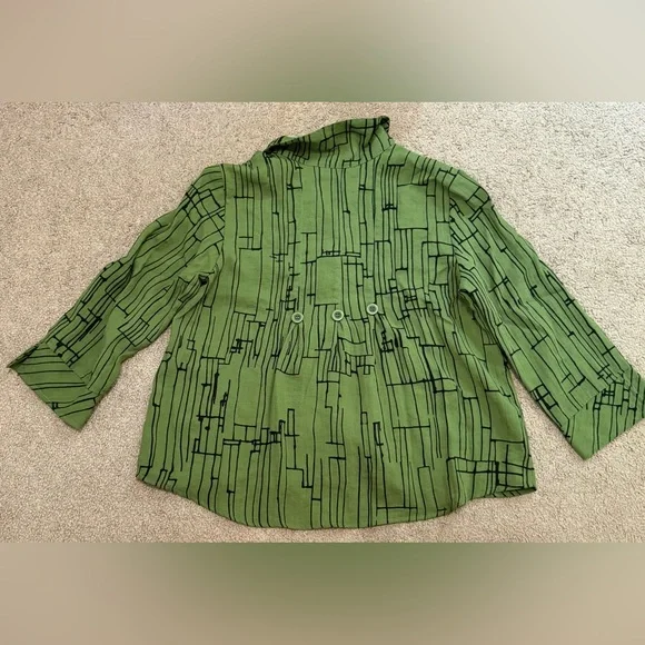 Habital Top Womens Small Green Black Long Sleeve Button Casual Ladies Preppy - Picture 6 of 6